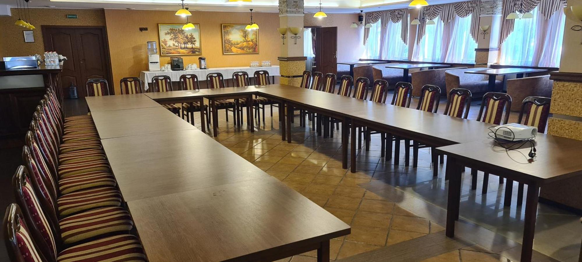 Shato Paradis Hotel Irpin Dış mekan fotoğraf
